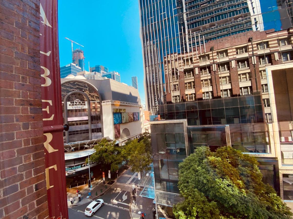 Royal Albert Hotel Brisbane Exterior foto